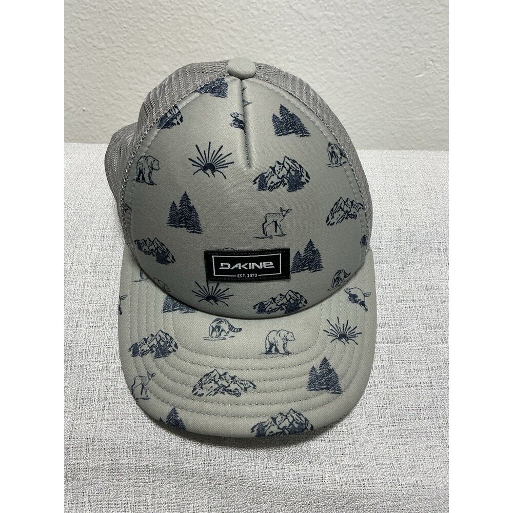 Dakine Trucker Hat Men’s Gray Mountain Wildlife Bear Deer Mesh Back SnapBack Cap